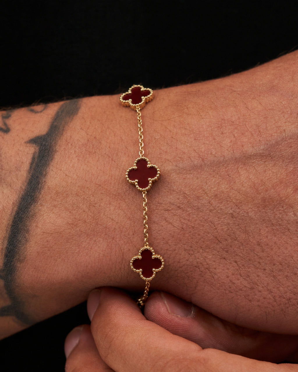 Premium Bordo Yonca Bileklik (Gold Renk)
