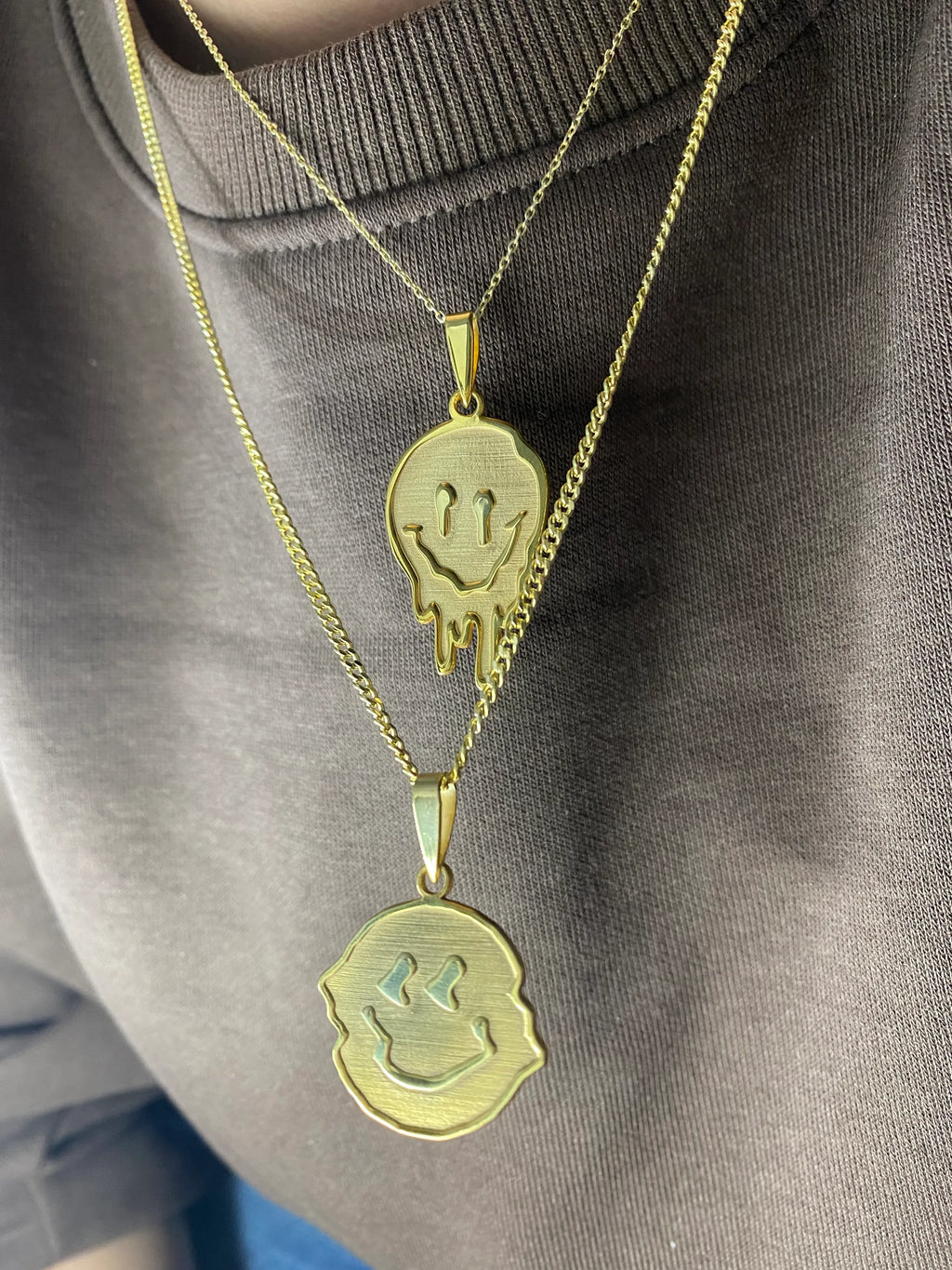 925 Sterling Silver - Inorganic Smiley Necklace