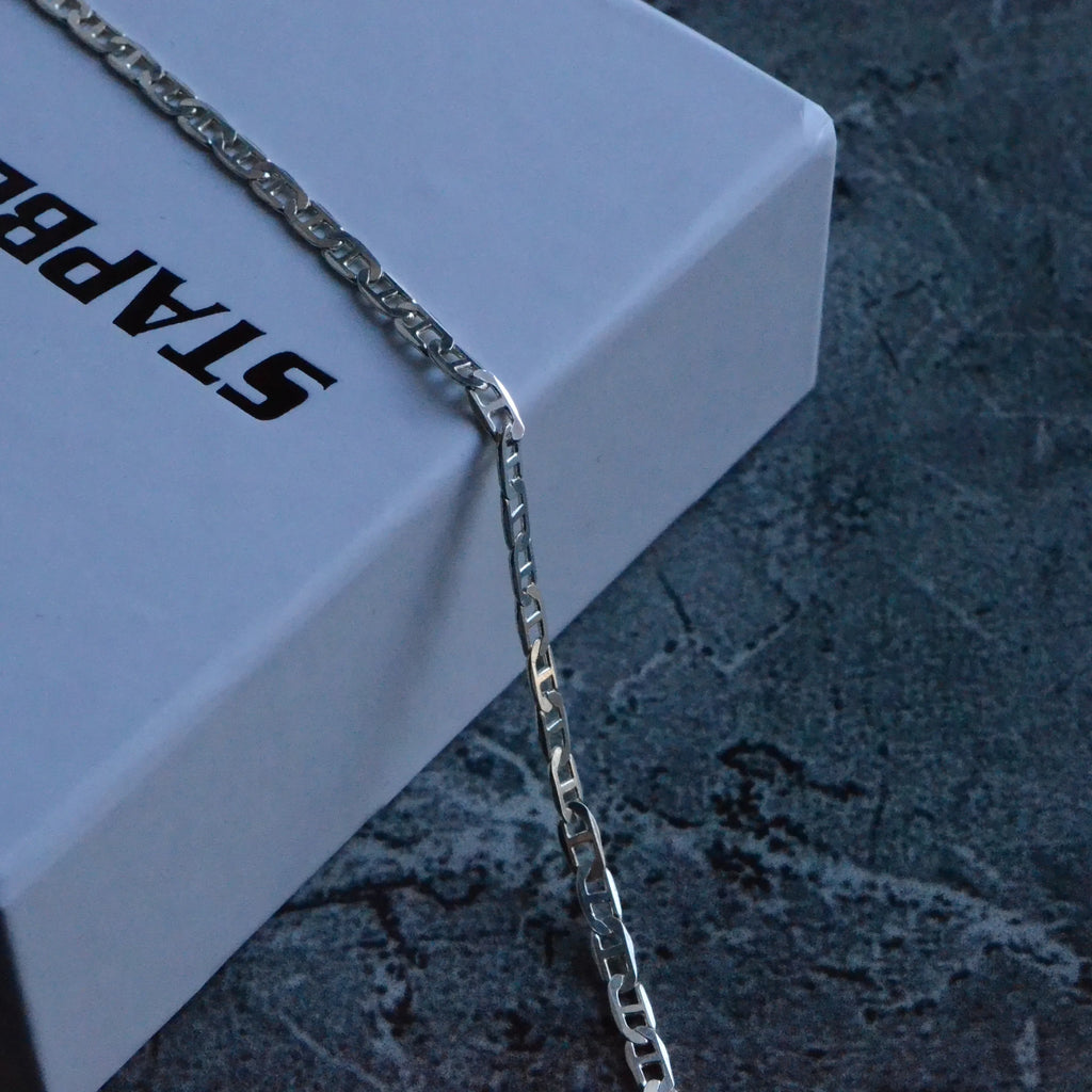 925 Sterling Silver - Knot Chain Bracelet